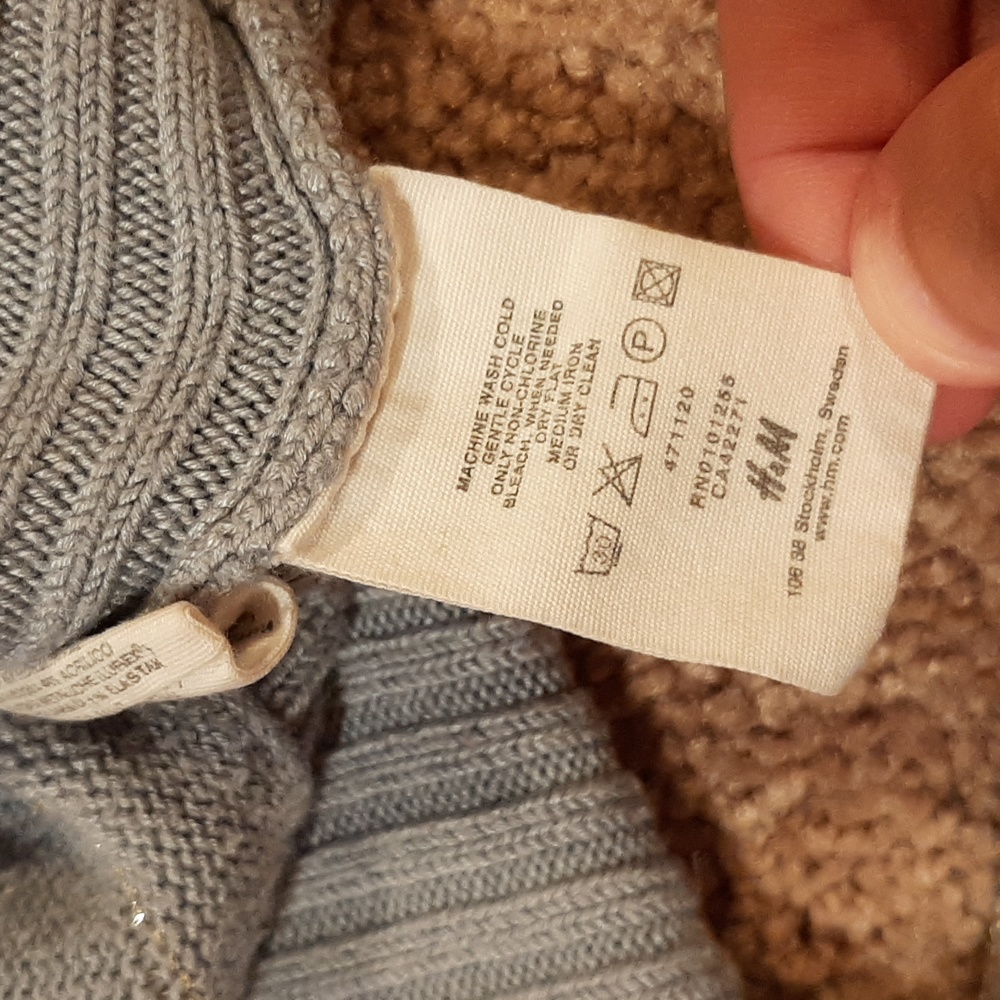 H&M Sparkly Gold and Blue Shrug (M/L) - Picture 12 of 12